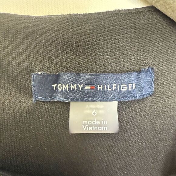 Tommy Hilfiger 🗃️ - Picture 4 of 8